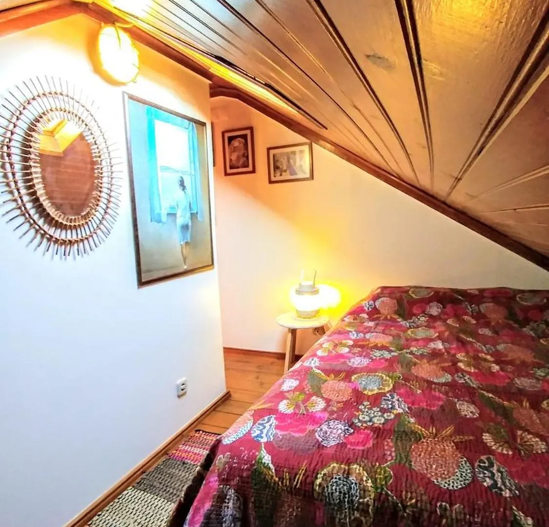 Apartamento Mansarda No Coracao Do Bairro Alto Lisboa Portugal